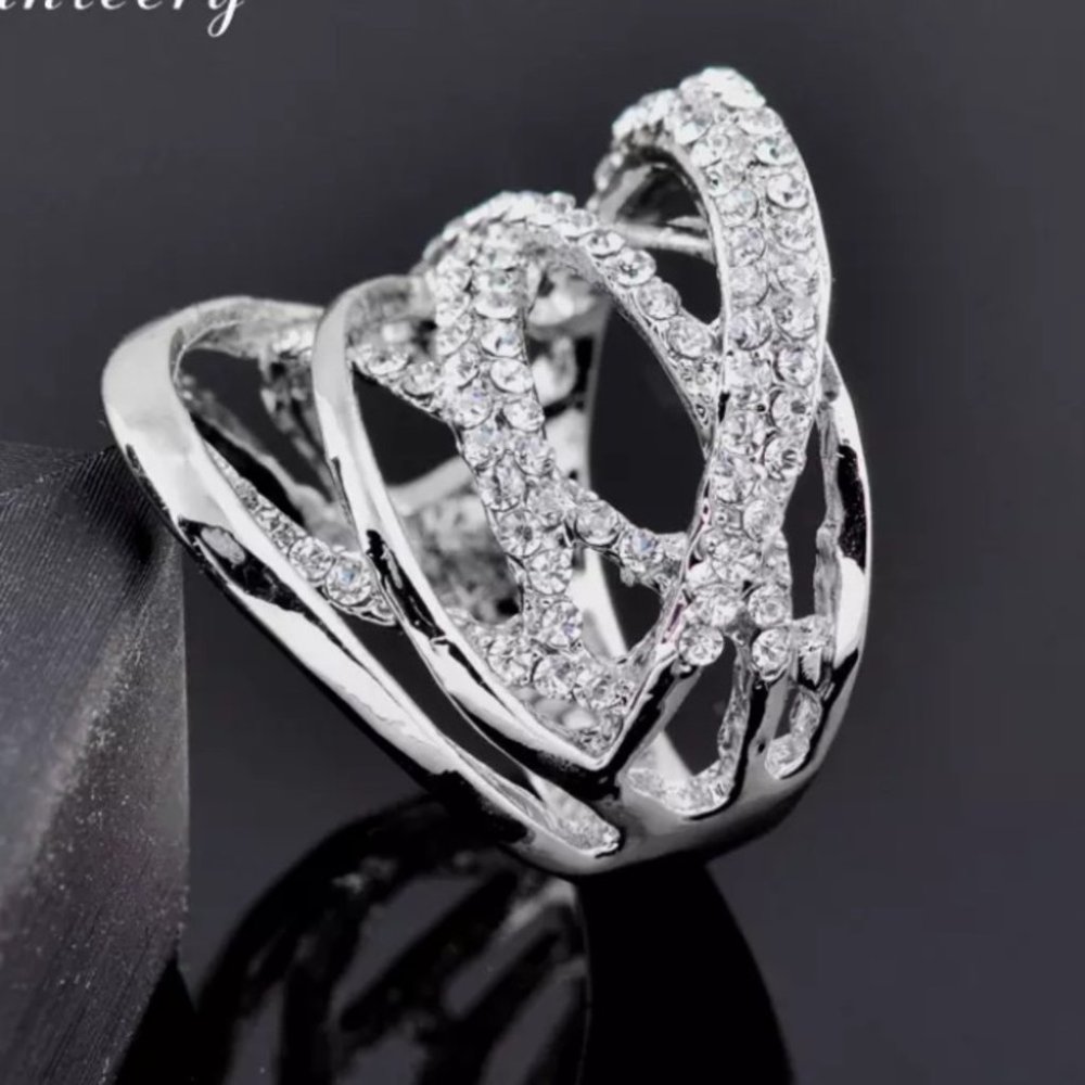 Unique Multilayer Twisted CZ Ring - Picture 1 of 4